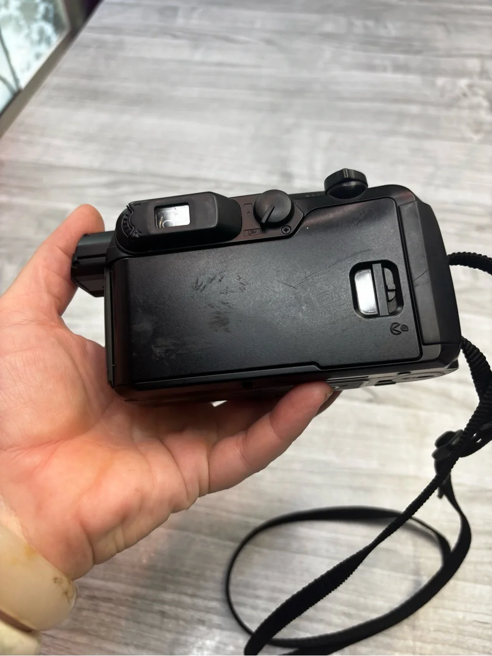 Pentax Black 35mm Point-and-Shoot Zoom Camera vintage Works Great!
